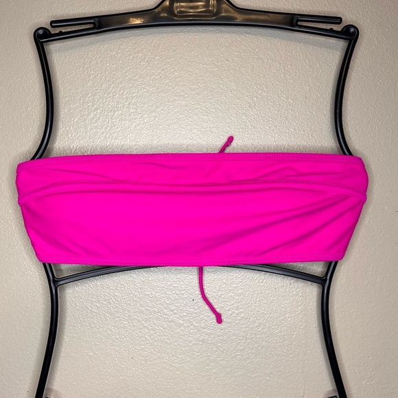 Vibrant Pink Bandeau Bikini Size Medium - Picture 3 of 7
